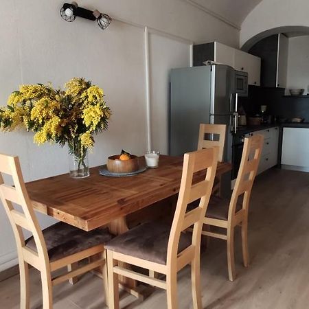 Superbe Appartement 2 Pieces A 2 Pas De La Plage,Dans La Vieille Ville Мантон Екстер'єр фото