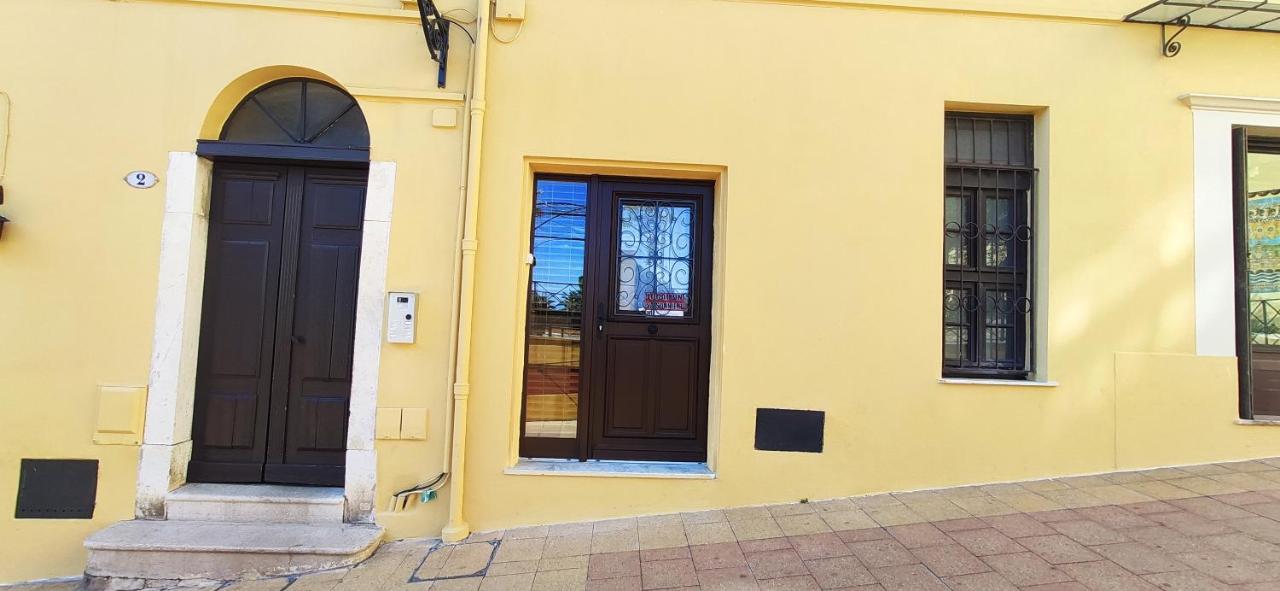 Superbe Appartement 2 Pieces A 2 Pas De La Plage,Dans La Vieille Ville Мантон Екстер'єр фото